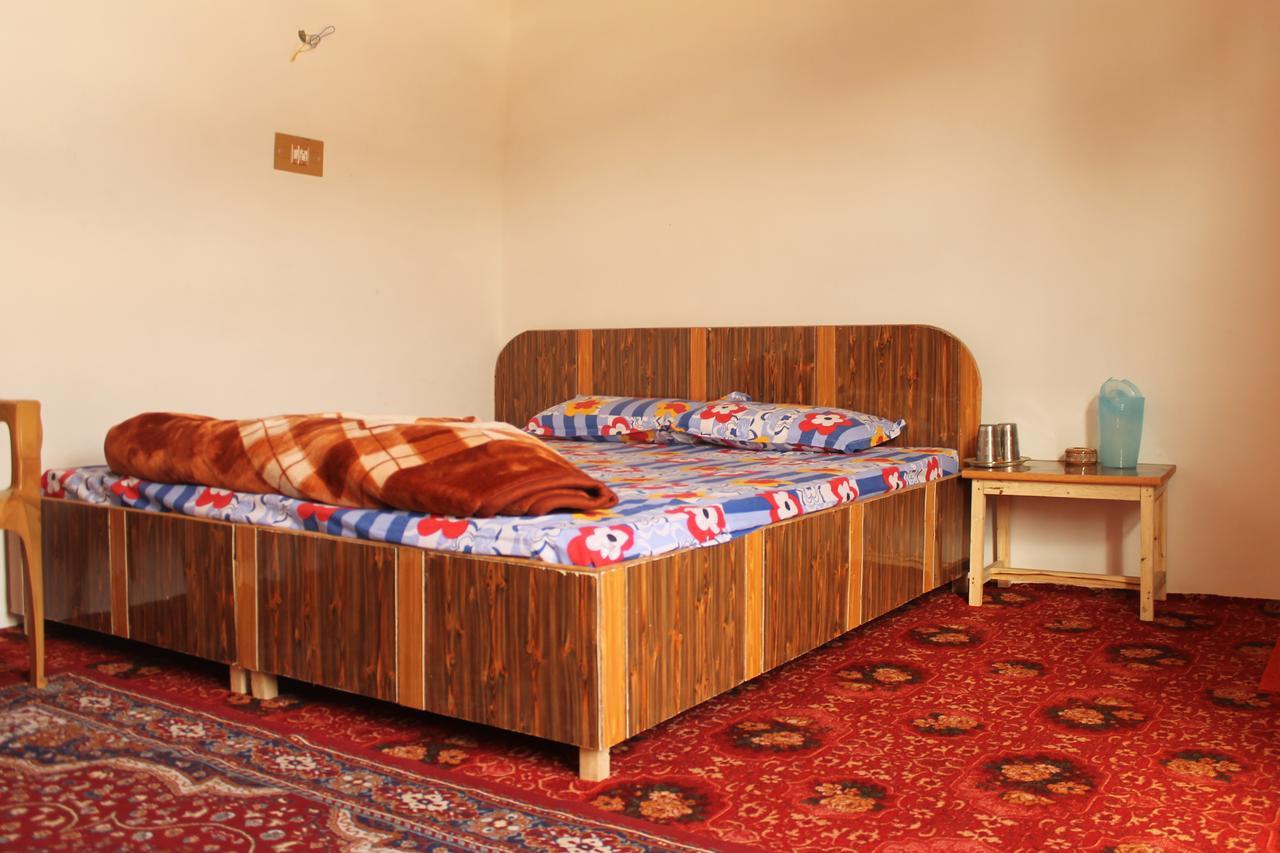 Howrah Guest House Srīnagar Eksteriør bilde