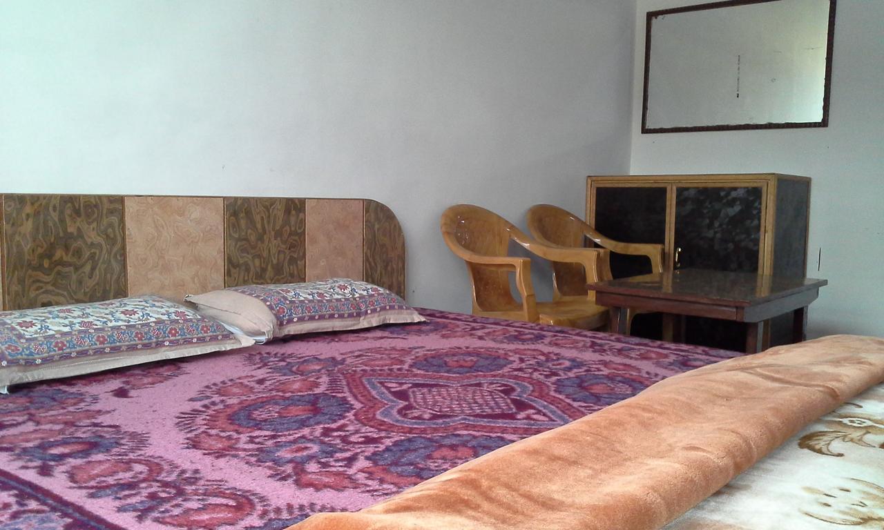 Howrah Guest House Srīnagar Eksteriør bilde