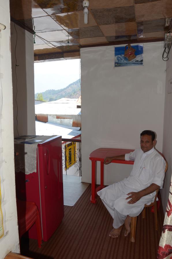 Howrah Guest House Srīnagar Eksteriør bilde